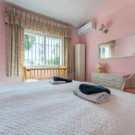 Σπίτι διακοπών Casa 9 *