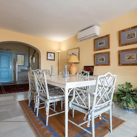 Casa 9 * Μαρμπέλλα