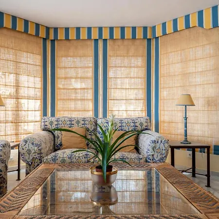 Σπίτι διακοπών Casa 9 *